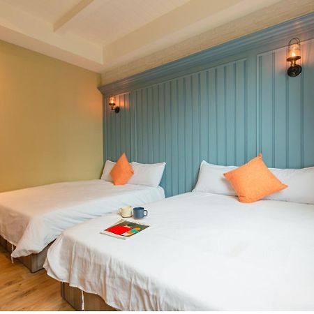 羅東夜市舒果shugo B&B 近清溝夜市 國旅卡特約店 配合手作早餐店及租車行 Luodong Exteriör bild