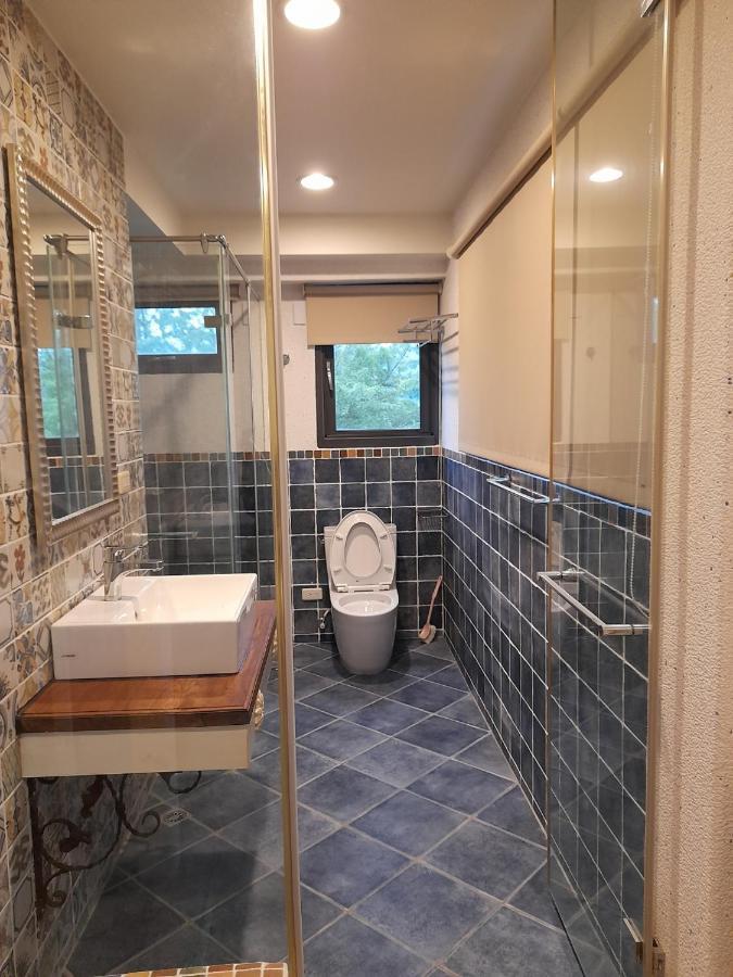 羅東夜市舒果shugo B&B 近清溝夜市 國旅卡特約店 配合手作早餐店及租車行 Luodong Exteriör bild