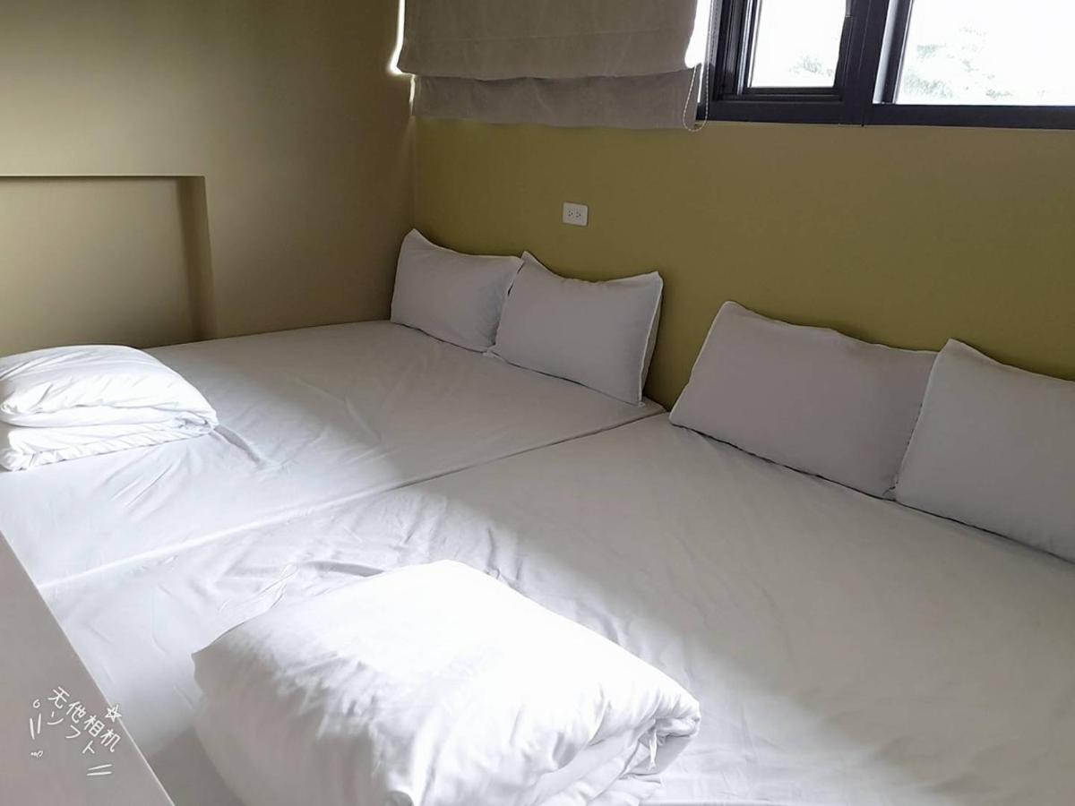 羅東夜市舒果shugo B&B 近清溝夜市 國旅卡特約店 配合手作早餐店及租車行 Luodong Exteriör bild